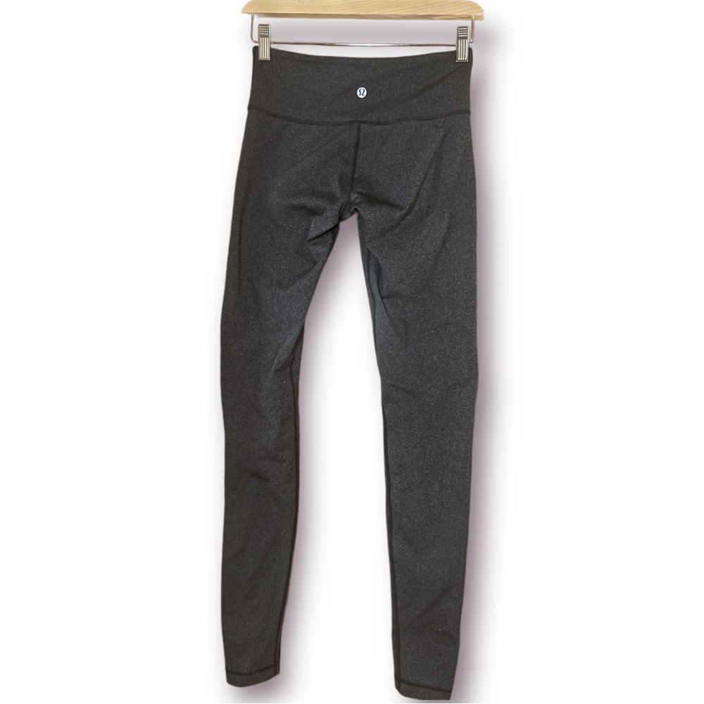 Lululemon Leggings (Size 4)